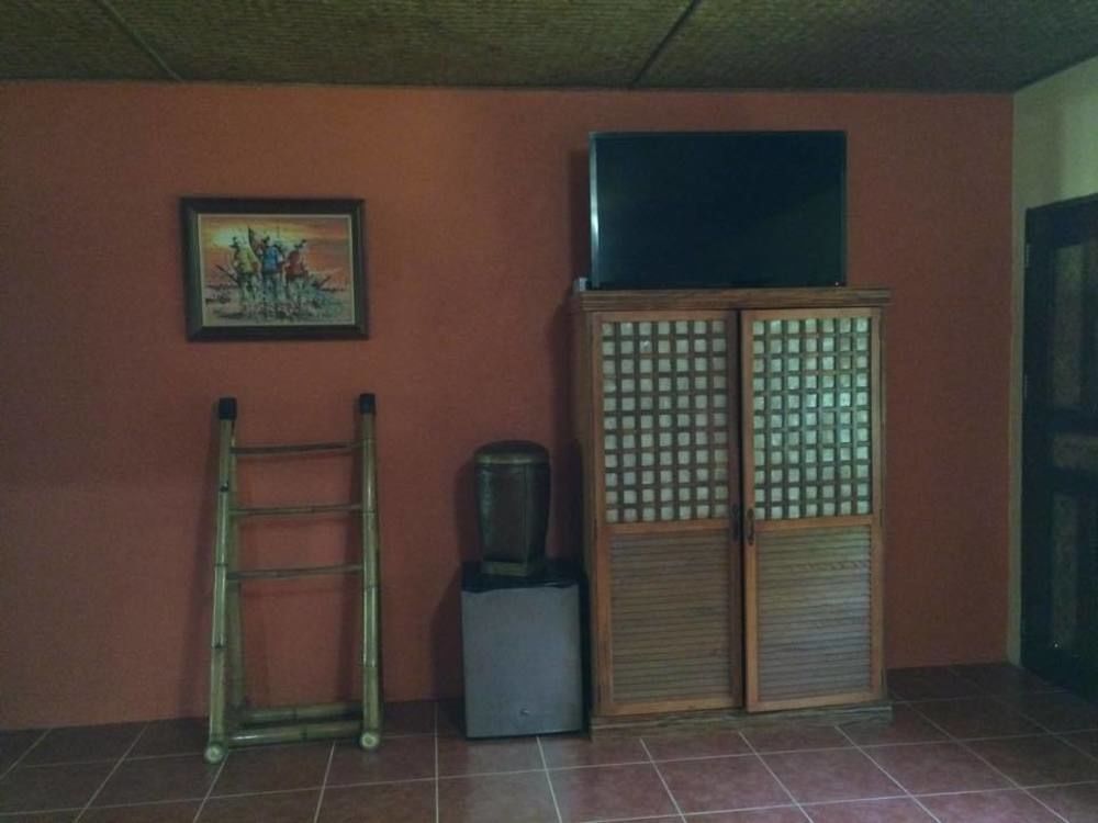 Hibiscus Garden Resort Puerto Princesa Bagian luar foto