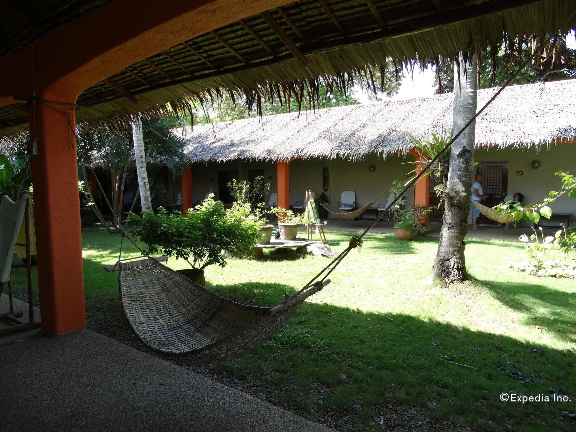 Hibiscus Garden Resort Puerto Princesa Bagian luar foto