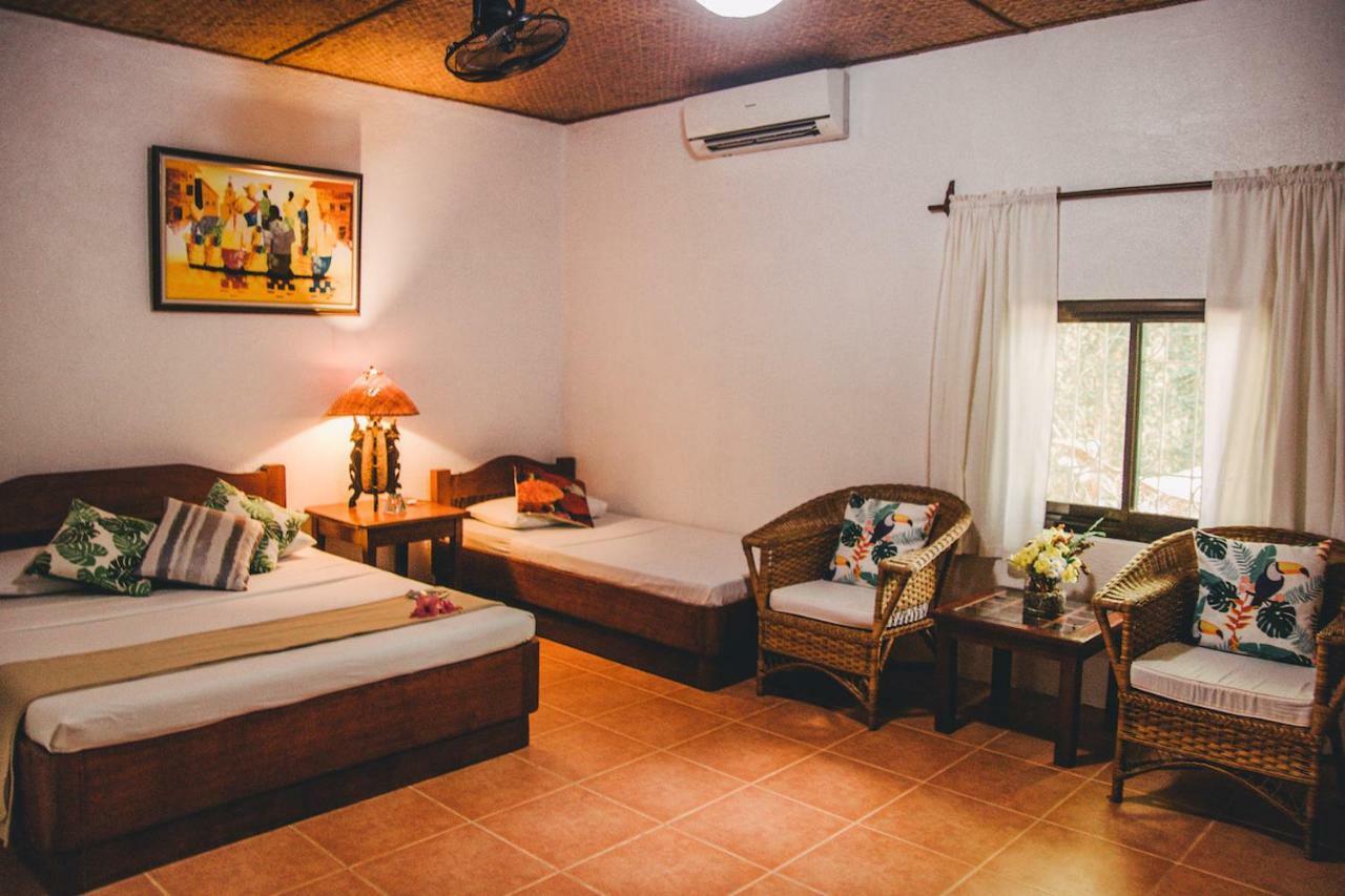 Hibiscus Garden Resort Puerto Princesa Bagian luar foto